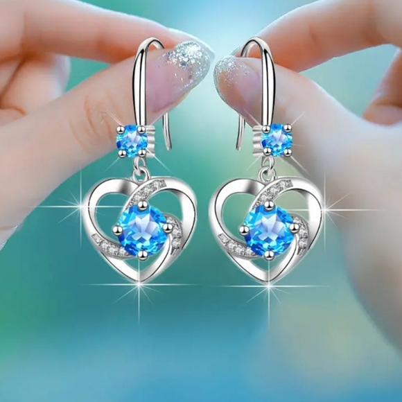 🎀925 Lady Aqua Heart Drop Earrings - Picture 6 of 6
